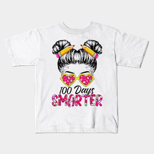 100 Days Smarter Girls Messy Bun Hair 100th Day Of School Kids T-Shirt